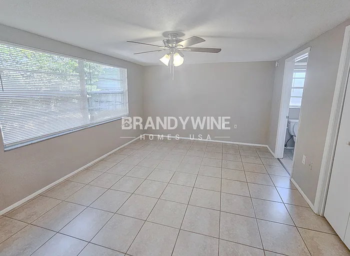 7815 Treasure Pointe Dr — Photo 11