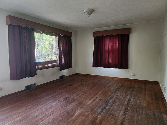 2nd image of 314 S Orchard Ave