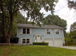 11514 Green Willow Ln, Charlotte, NC 28226