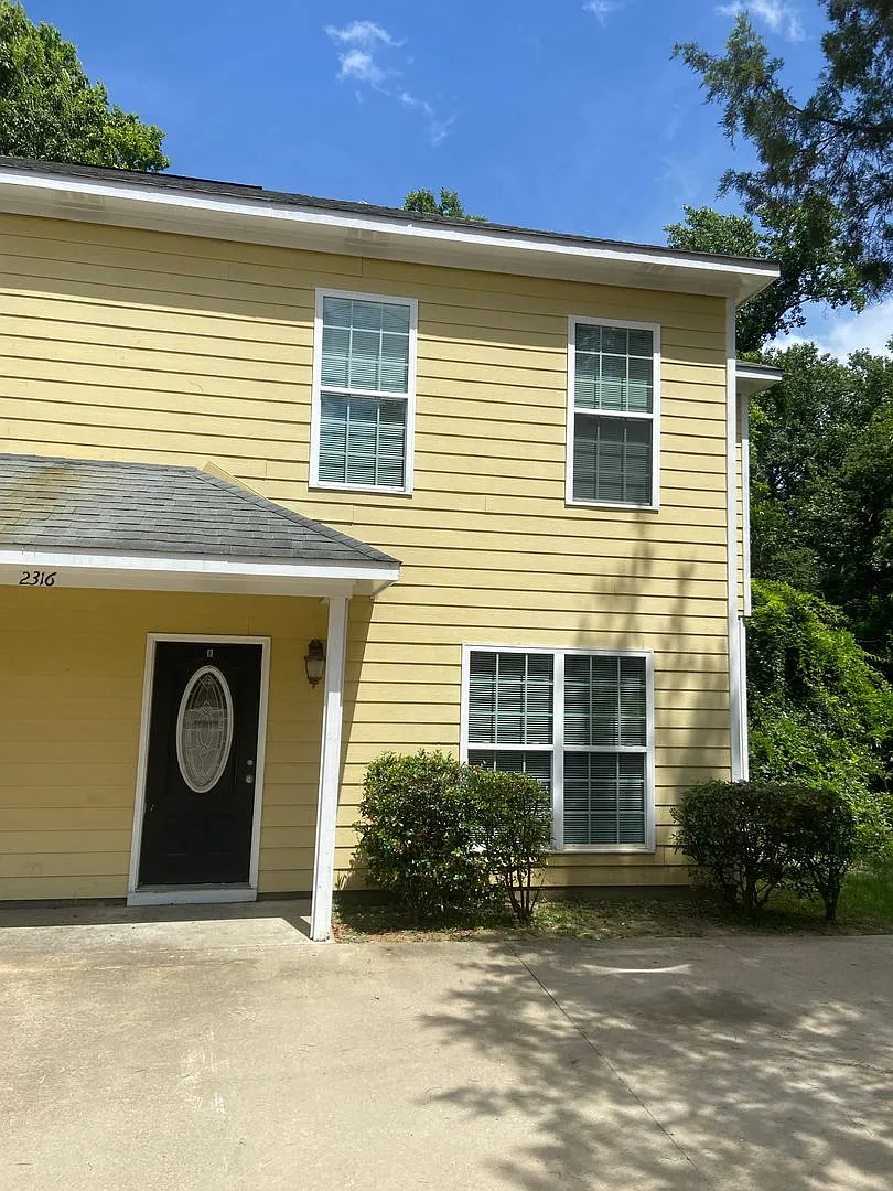 2316 Summerville Road Unit A & B / BIG — Photo 2