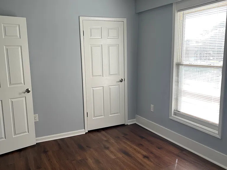 3836 Center St — Photo 12