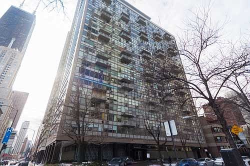 1st image of 1000 N Lake Shore Dr APT 1906