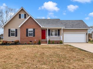 635 Crescent Rd, Murfreesboro, TN 37128
