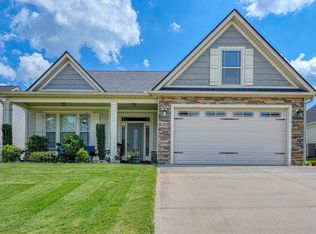 824 Sterling Dr, Boiling Springs, SC 29316