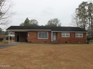 203 Northwood Drive, Whiteville, NC 28472