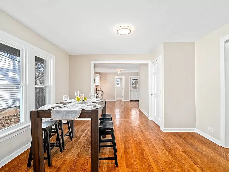 1033 S Josephine Boyd St — Photo 9