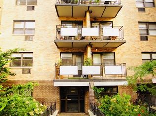 31-23 Crescent St #1D, Queens, NY 11106