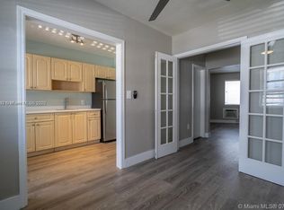 8400 Harding Ave APT 4, Miami Beach, FL 33141