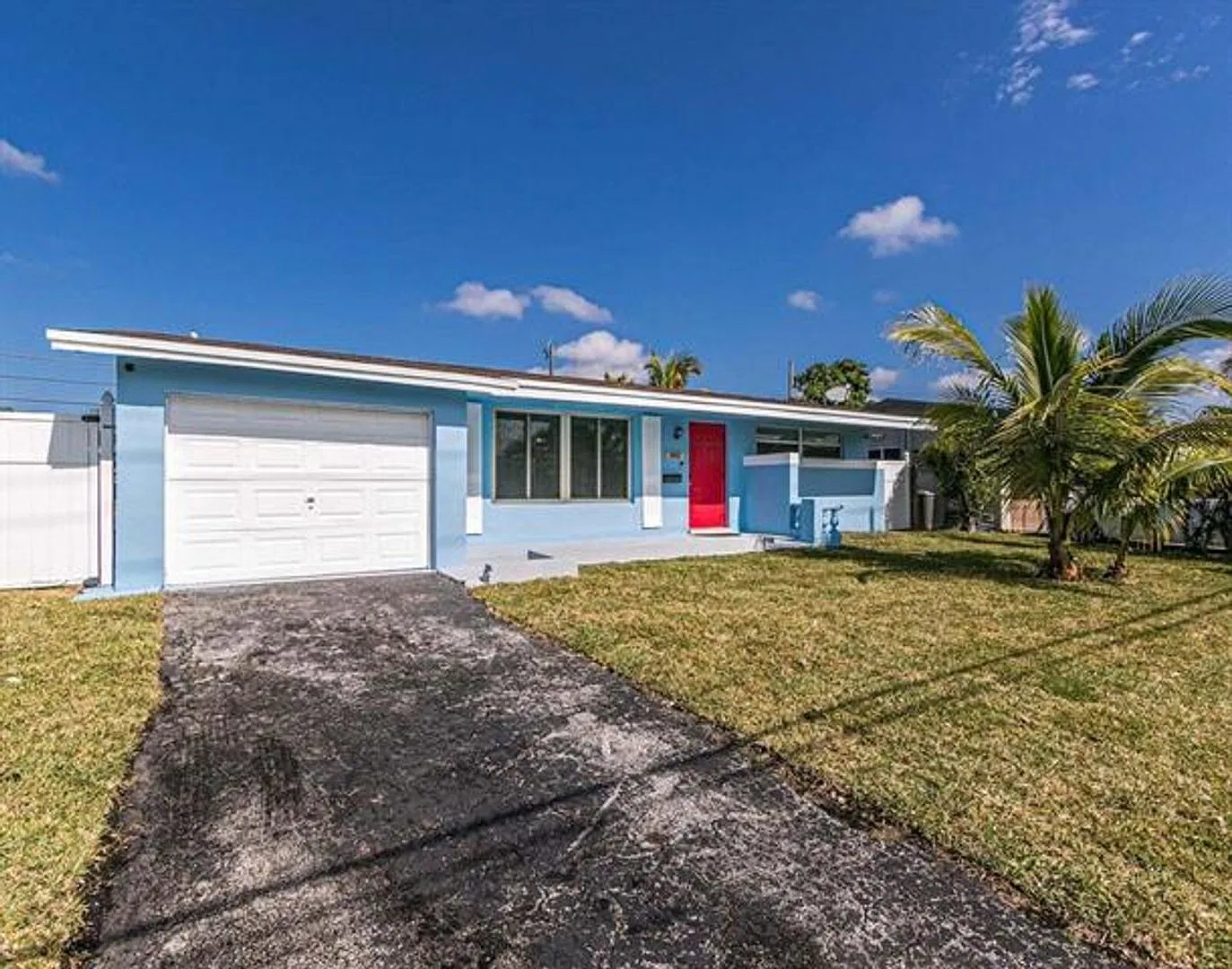 8451 NW 25th Ct # 8451, Sunrise, FL 33322 — Photo 2