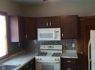 818 Brook St, Elgin, IL 60120