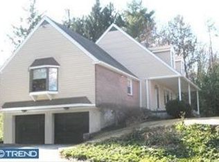 137 Bryn Mawr Ave, Newtown Square, PA 19073