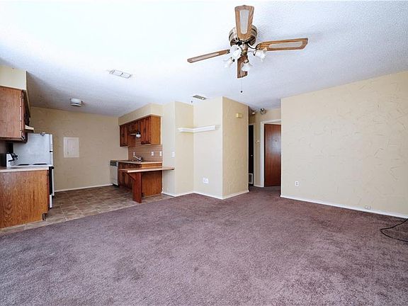 2nd image of 6641 Rhine Dr #C