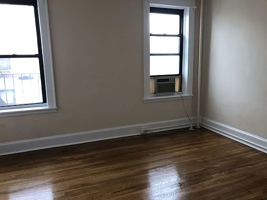 Rented by NY Space Finders Inc. | media 3