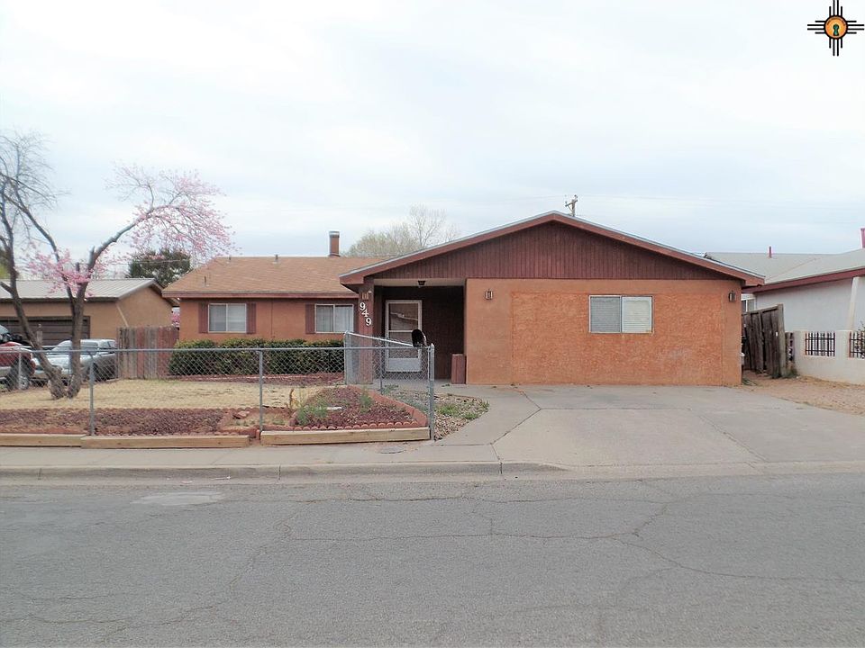 1st image of 949 Elm Dr