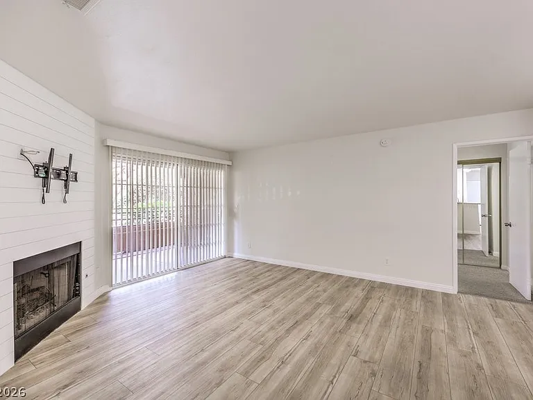 2200 S Fort Apache Rd #1087 — Photo 8