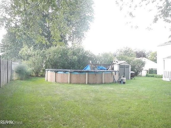 5th image of 15886 Touraine Ct
