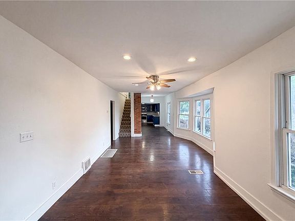 3rd image of 1316 E 44th St