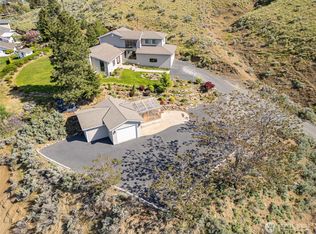 1811 Skyline Dr, Wenatchee, WA 98801