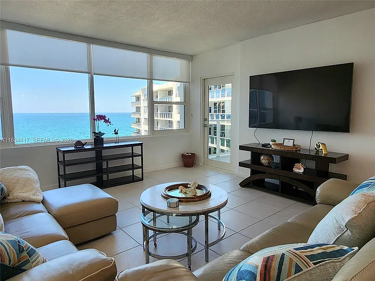 3505 S Ocean Dr #1406 — Photo 6