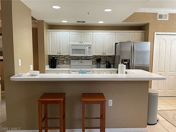 4th image of 8341 Whiskey Preserve Cir APT 528