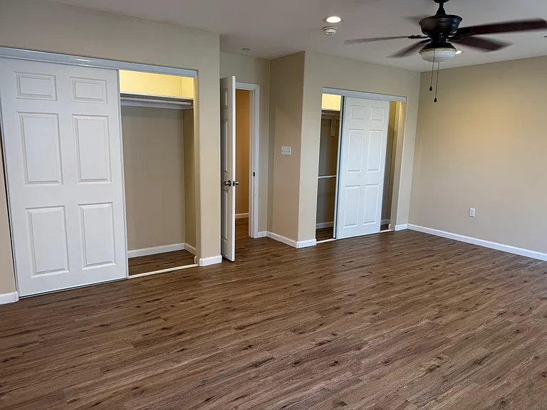 2670 N Humbert Ave — Photo 10