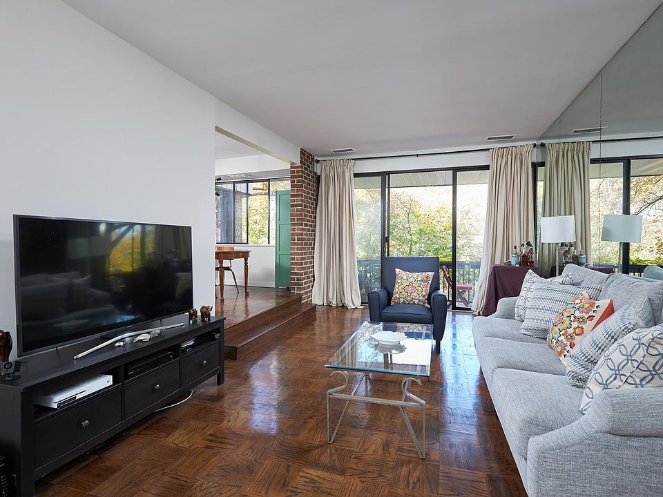 1st image of 2110 Bonnywood Ln #3-303