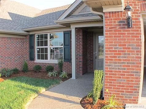 SPACIOUS NEW PATIO HOMES IN FLOYD COUNTY...