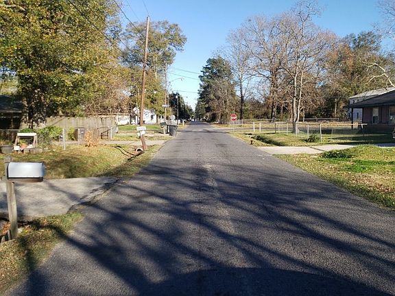 5th image of 2263 69th Ave