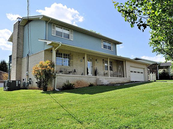 2nd image of 208 Wahoo Ct