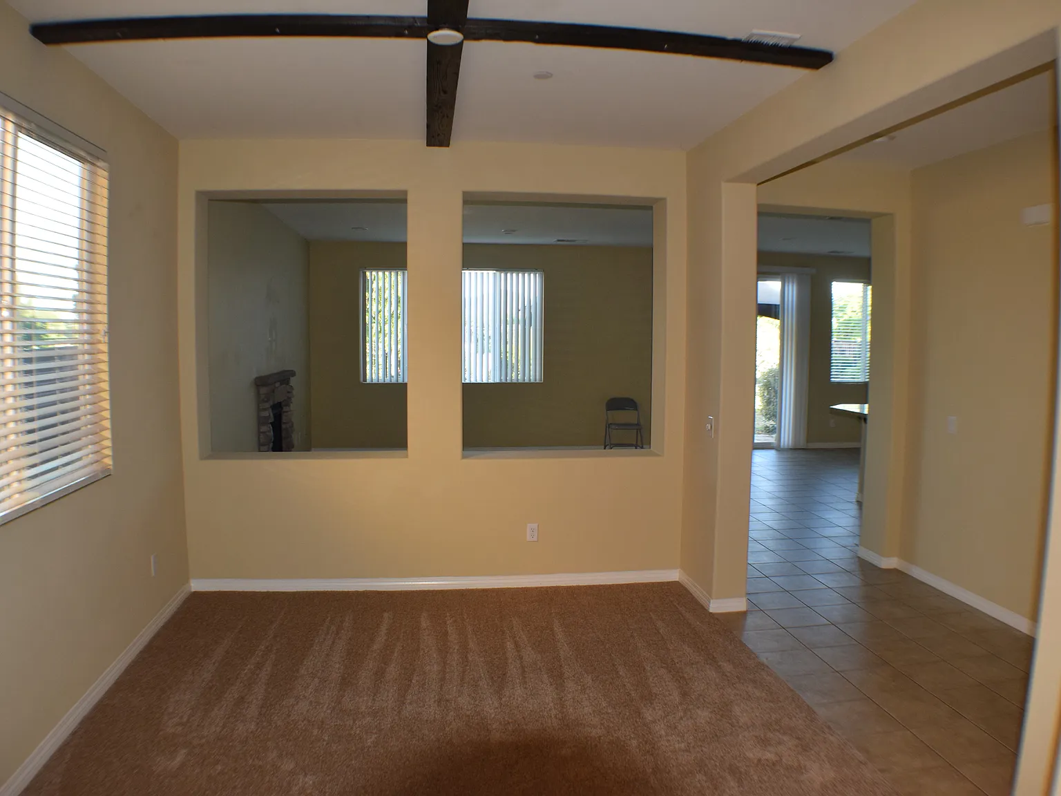 3 bed, 2.5 bath, 3487 sqft, $3,345 — Photo 4