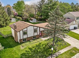 5696 Greendale Dr, Galloway, OH 43119