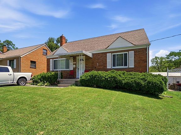 3rd image of 9108 Orangewood Dr
