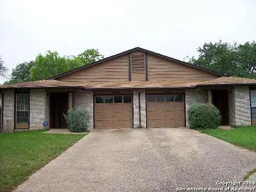 5319 Ashbury Dr Photo 1