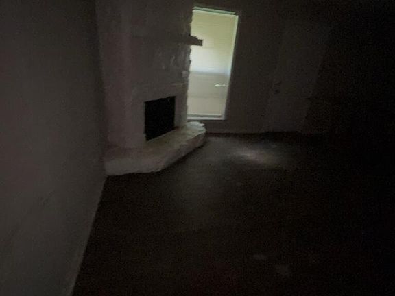 3rd image of 928 Palm St