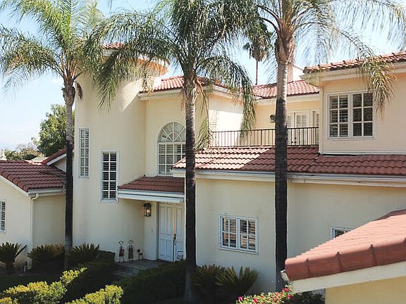 5th image of 6110 Winnetka Ave