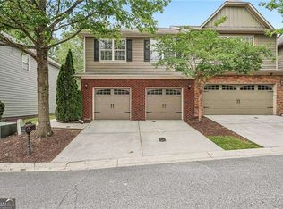 2340 Whiteoak Ln SE, Smyrna, GA 30080