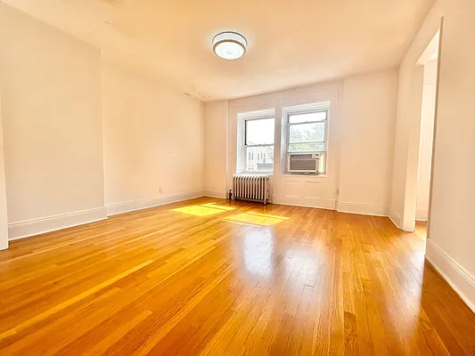 Rented by Barrus Realty Corp | media 5