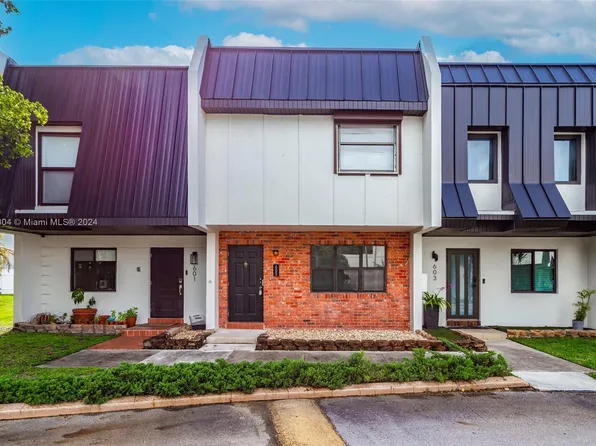 6667 Miller Dr #37, Miami, FL 33155