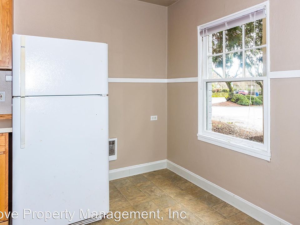 1st image of 2214 Broadway St APT 6