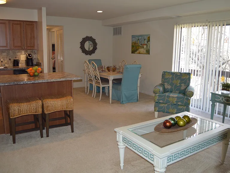 Cranbrook Hills — Photo 4