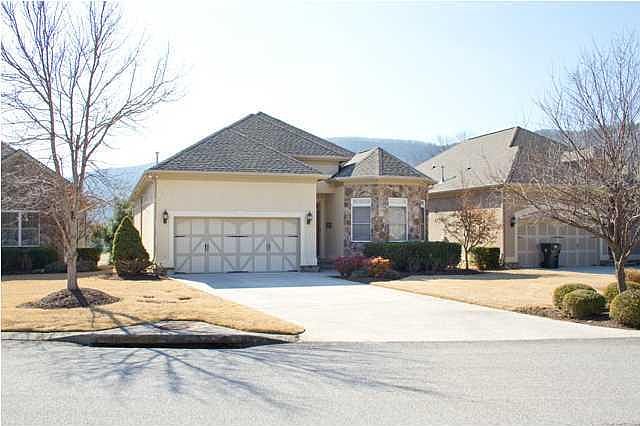 1st image of 784 Wildflower Ln