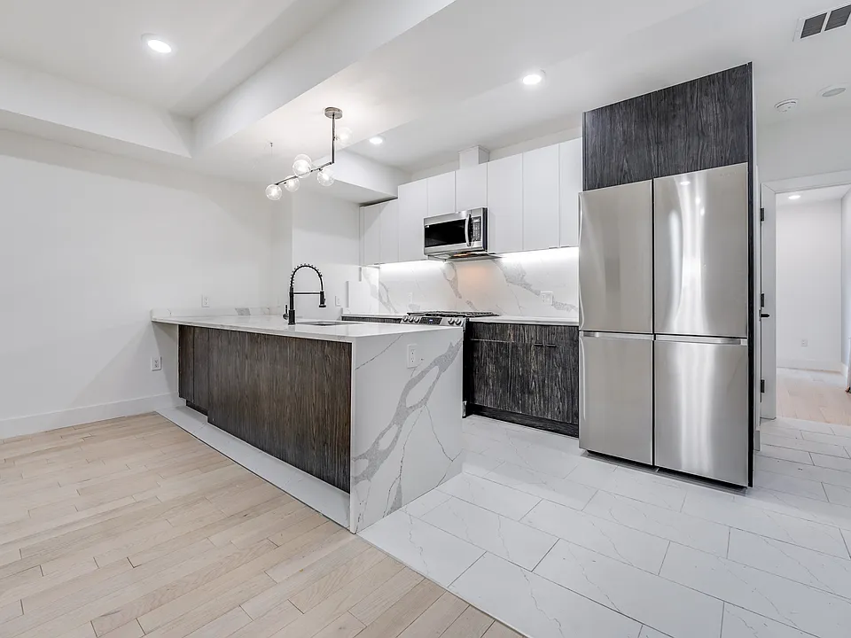 41 Dey St #1