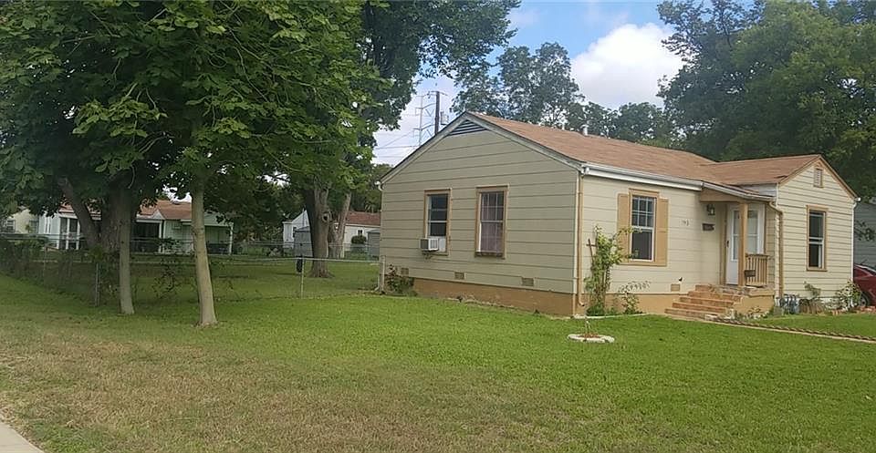 1st image of 1113 Belmont Dr