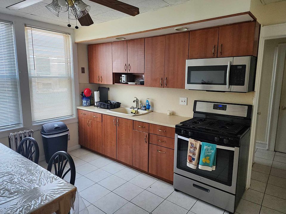 1st image of 198 W End Ave APT 1