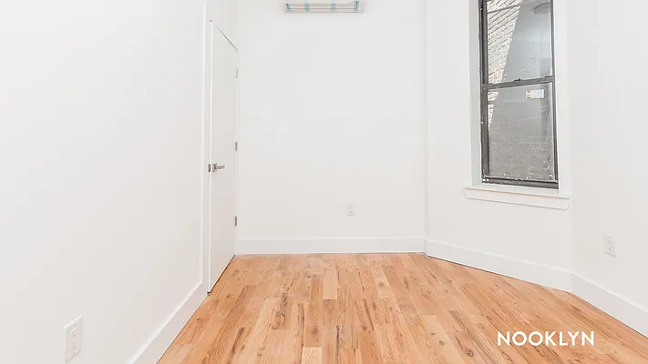 Rented by Nooklyn NYC LLC | media 11