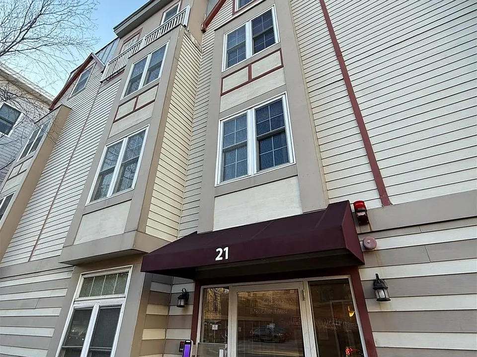 21 Brookline St #1