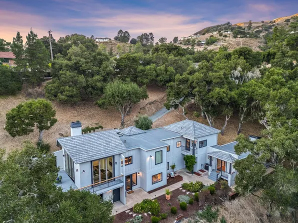 790 Country Club Dr, Carmel Valley, CA 93924