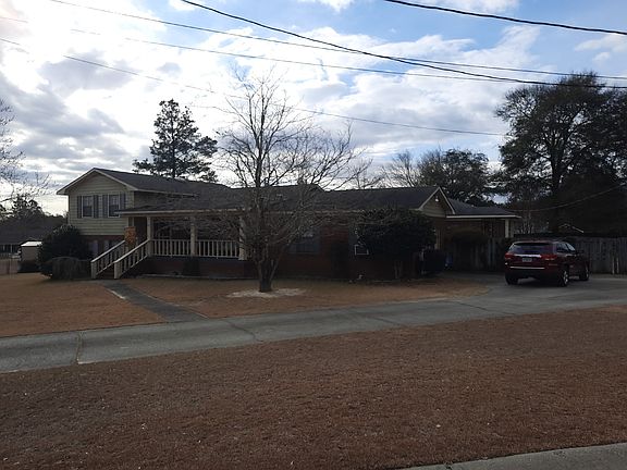 2nd image of 5201 Woodridge Dr
