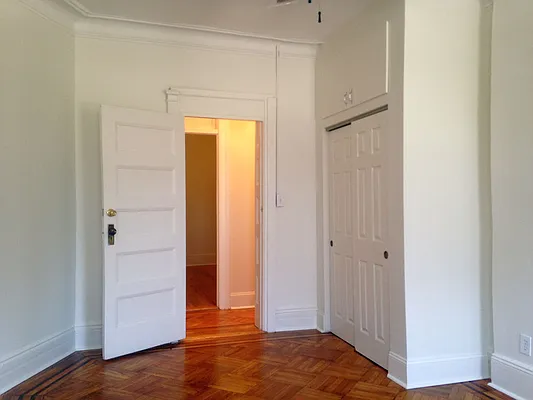 Rented by Skygroup Realty | media 33