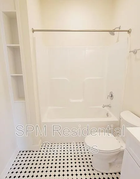 5012 Barefoot Dr — Photo 13